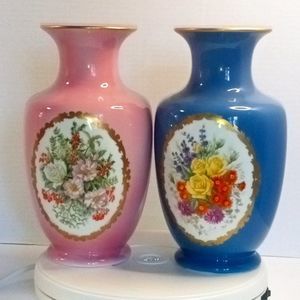 PAIR 1982 Franklin Porcelain The Flowers of Autumn & Winter Bouquet Limited Edit